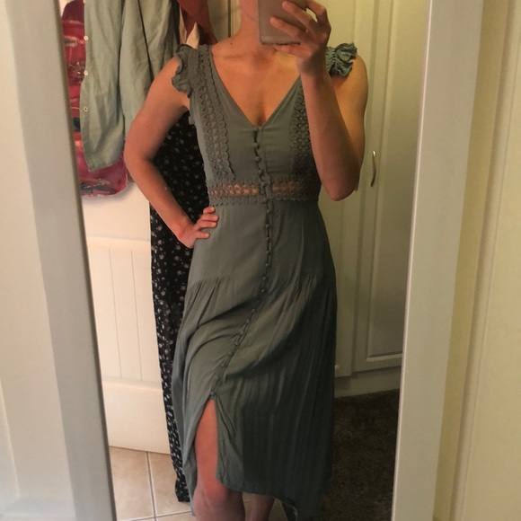 Flattering pale turquoise summer dress - Picture 7 of 8